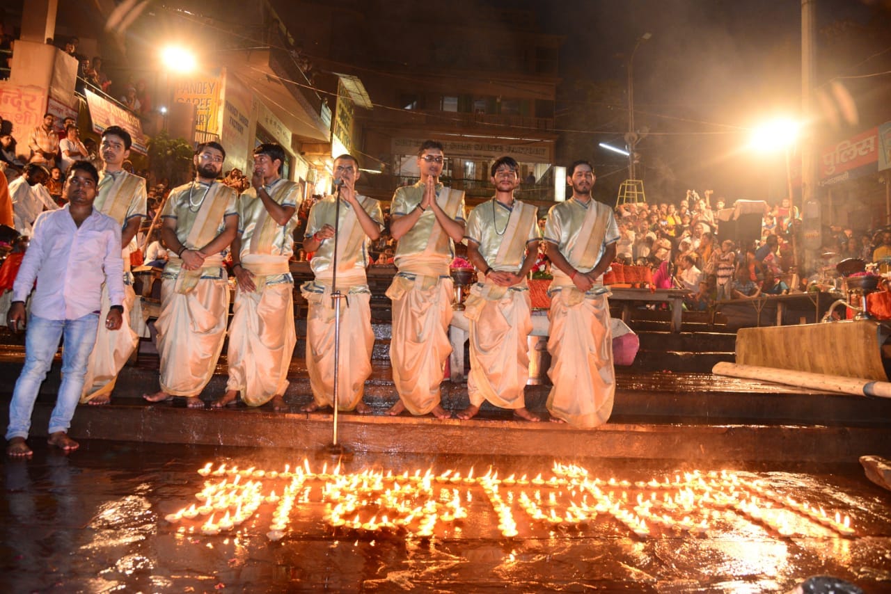 varanasi youth remove here and do cremation of Atal bihari vajpayee