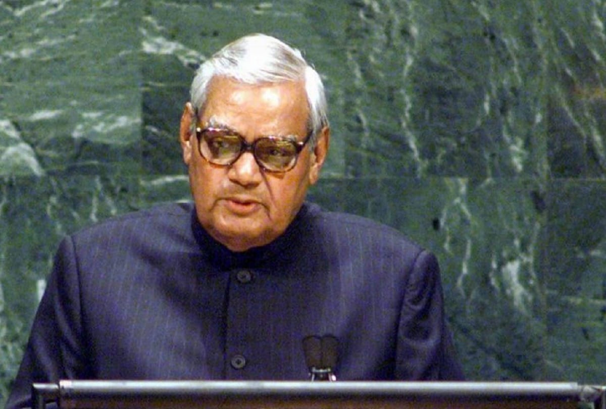 As foreign minister vajpai said in un india has always protested violence