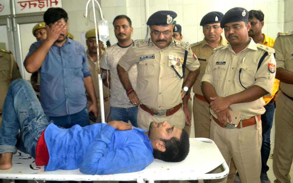 Questions on encounters in azamgarh district