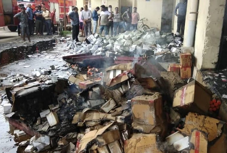 Fire in Zirakpur Godown Area, Billions of Medicines Finished