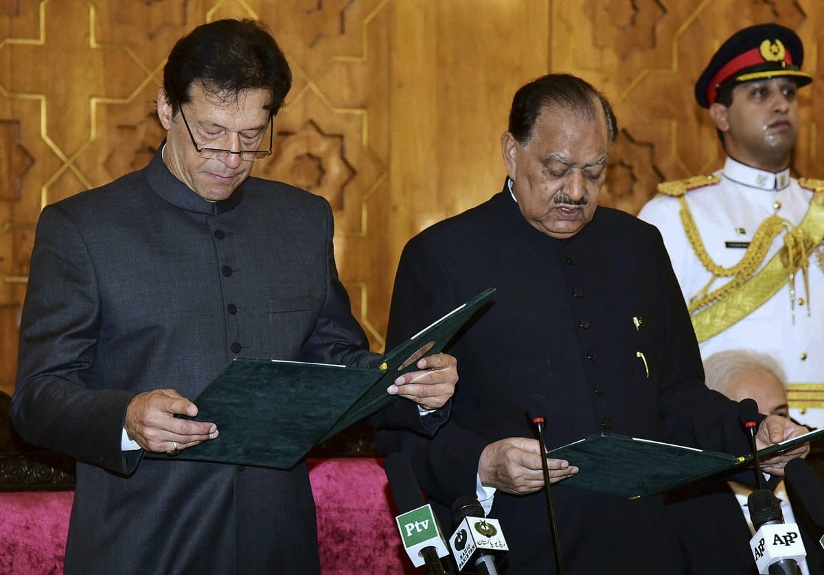 Imran Khan takes oath Prime Minister of Pakistan
