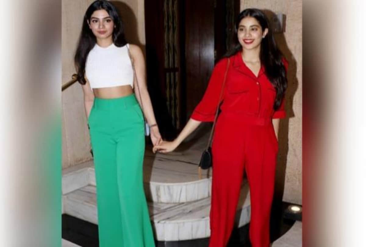 jahnvi kapoor and khushi kapoor in manish maolhotra fashion show