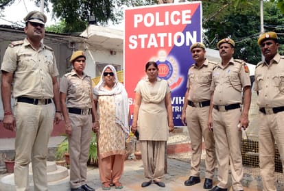Police arrested Lady don in Delhi