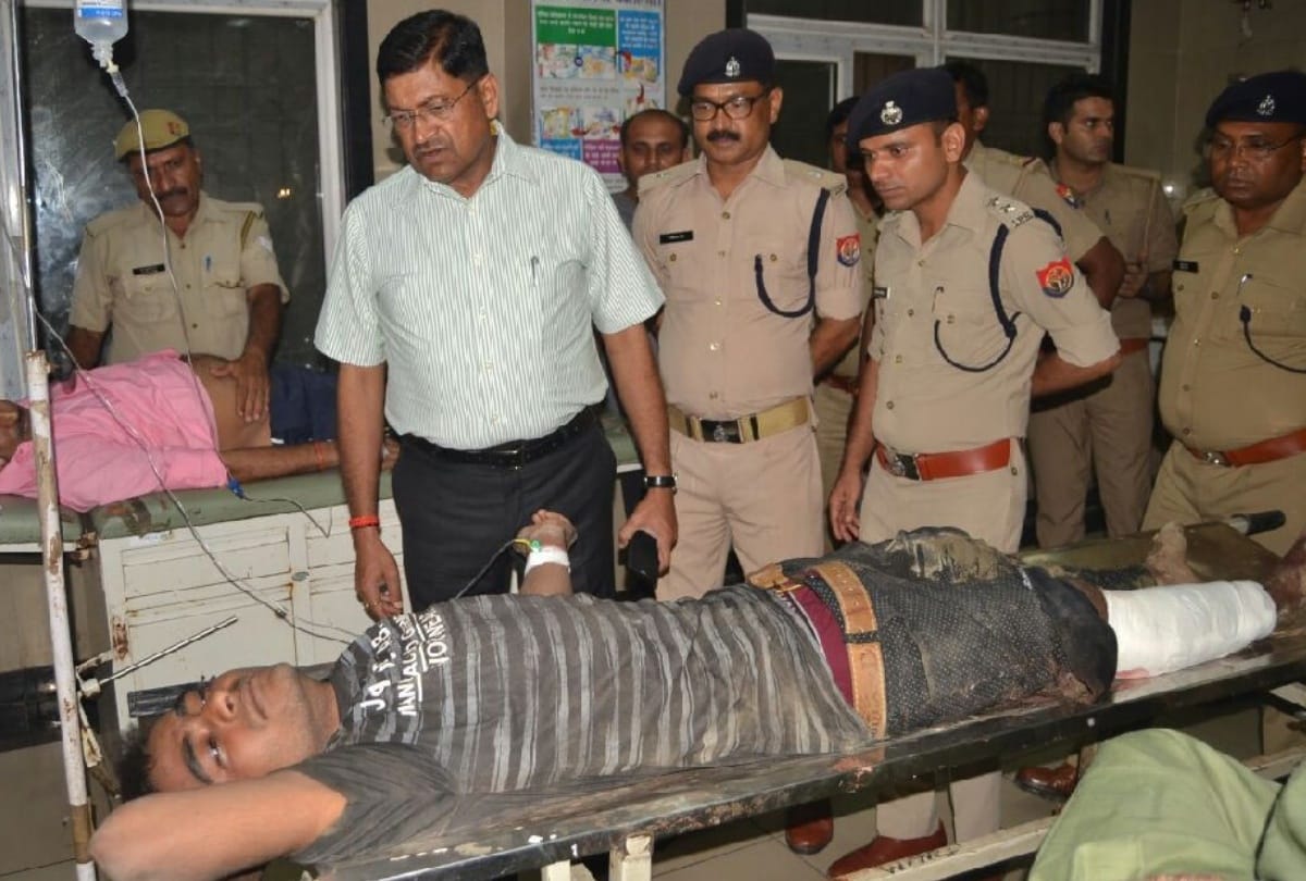 UP police Daroga injured in an encounter with Robbers all Arrested