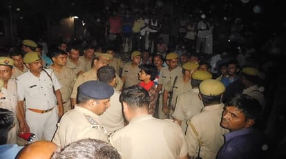 Meerut, Six people were cut by sharp weapons in Jangethi village, many injured