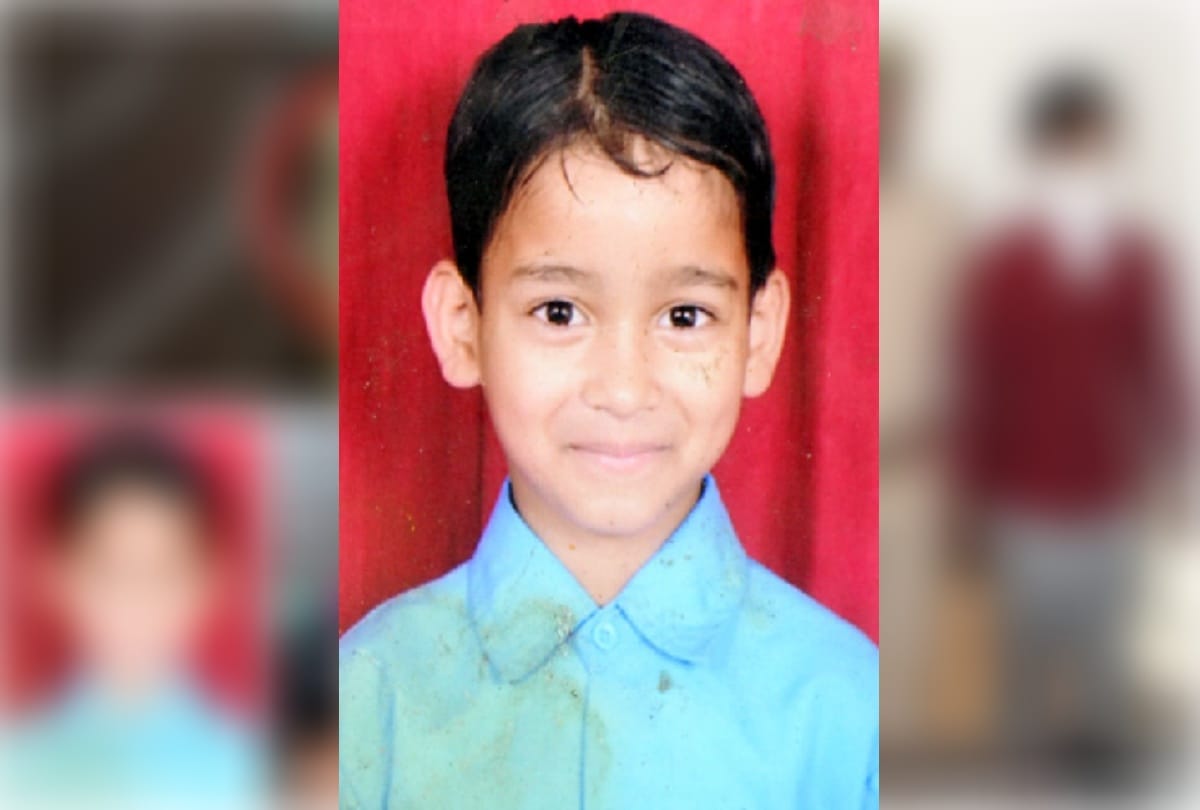 teenager killed  his 12 year old friend mercilessly only for 100 rupees digital watch, horrific tale
