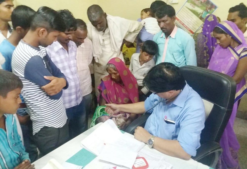 Patients with fever, diarrhea, vomiting increased in hospital