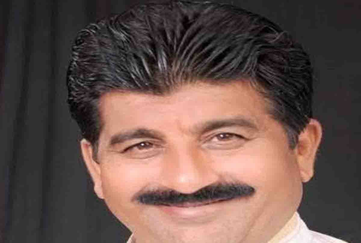 Raghunandan Singh Bhadauria is surrounded by controversies