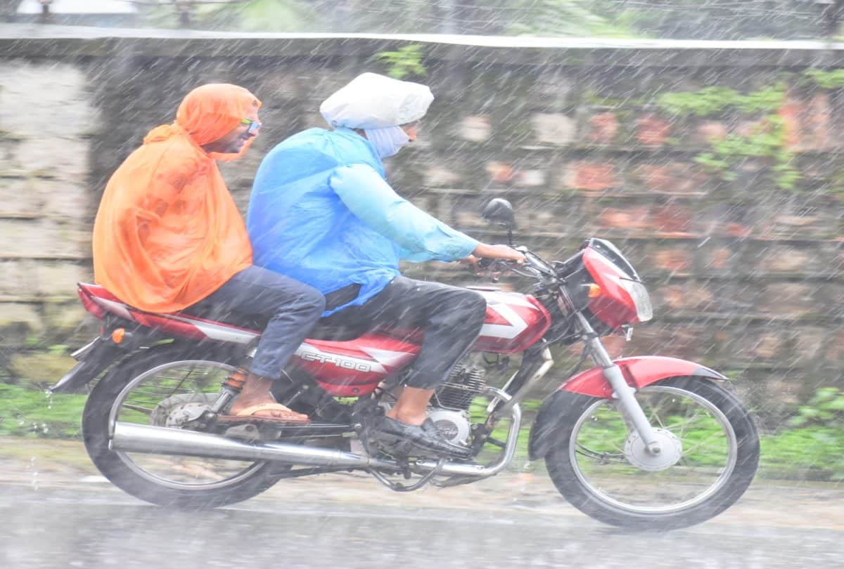heavy rainfall warning in himachal for three days from today