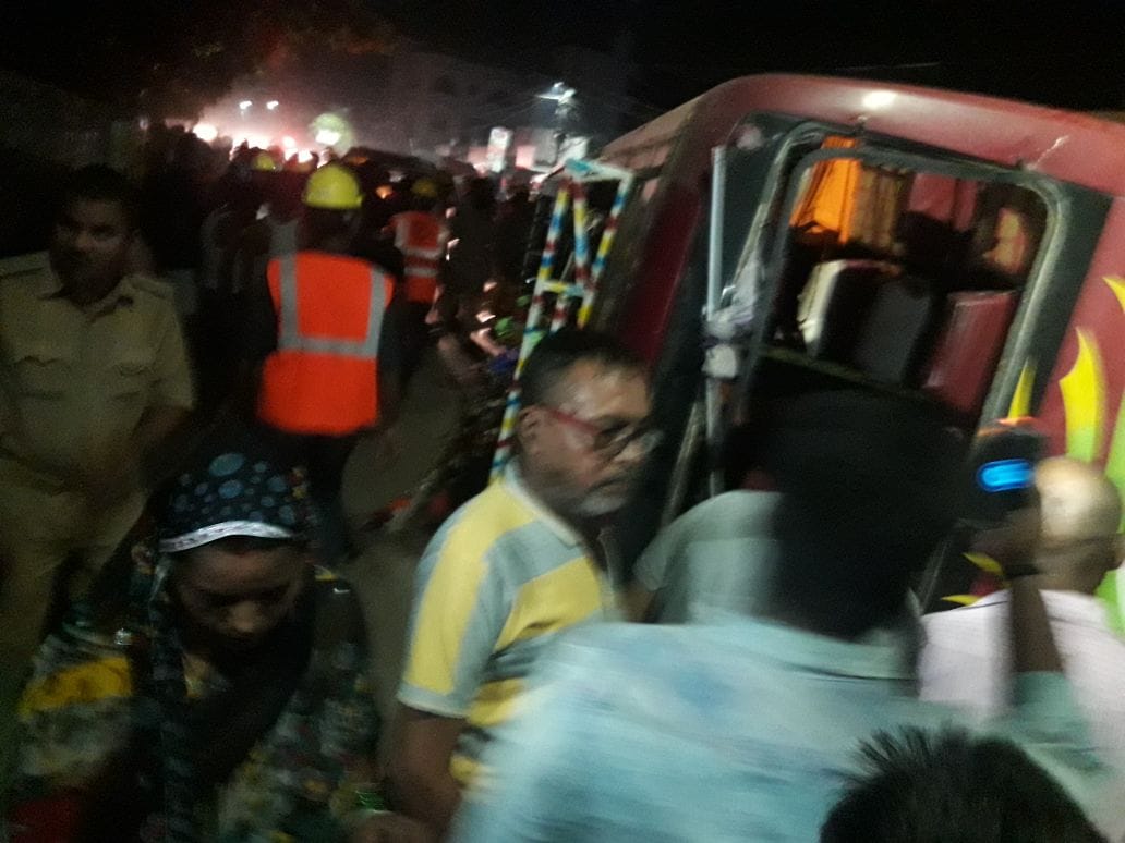 Nepali devotees bus accident in varanasi