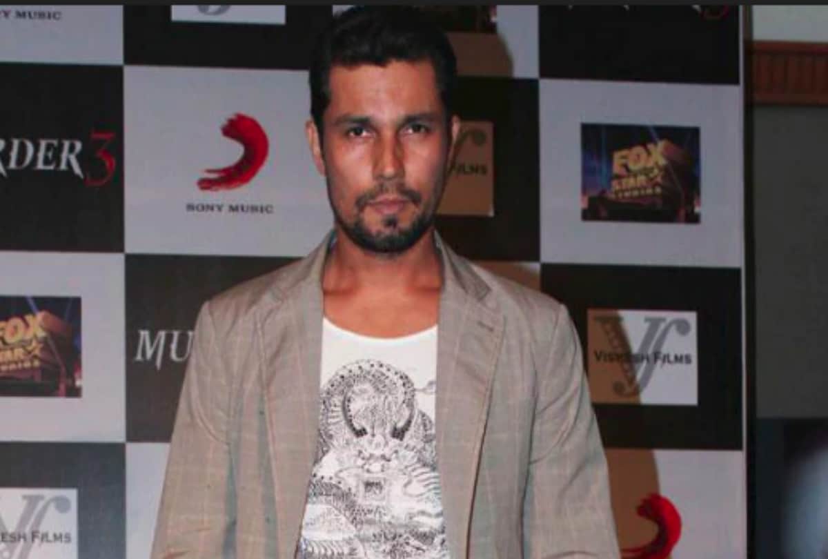 Raveena Tandon Old Tweet On Mayawati Goes Viral After Randeep Hooda Sexist Joke On Her