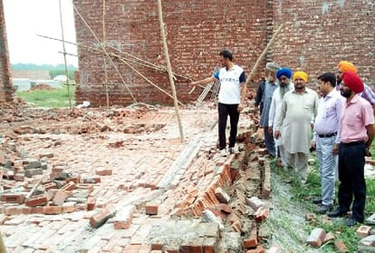 Six people killed in wall collapse in Punjab today