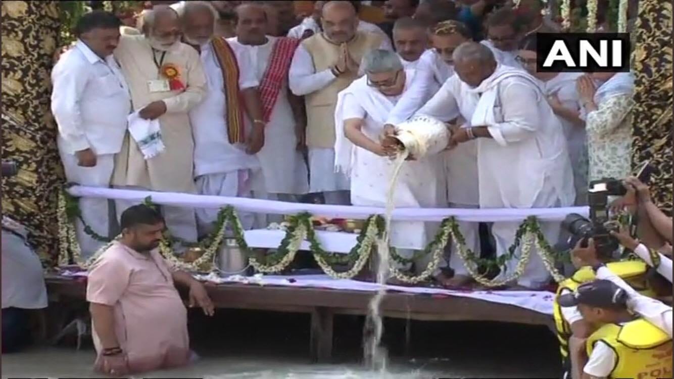 Atal bihari vajpayee asthi kalash will come in varanasi on twenty second of august