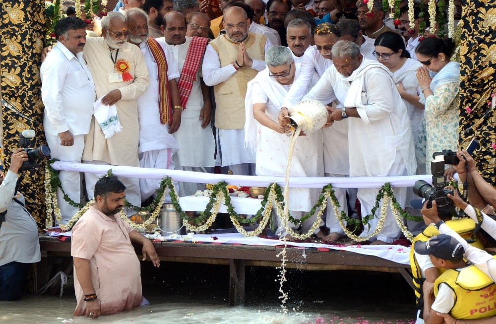 Atal bihari vajpayee asthi kalash will come in varanasi on twenty second of august