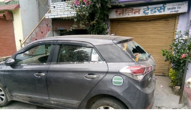 SOG's constable threatens to kill him, breaks glass of car