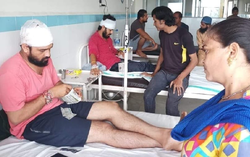 भोर सोसायटी की महिला कलाकार से छेड़छाड़