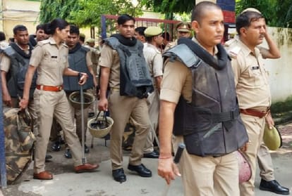 UP: Raidsin Muzaffarnagar jail blades and drugs recovered