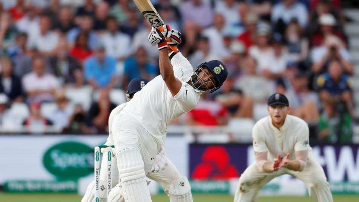 When virat kohli say something to stuart broad for rishabh pant, see video