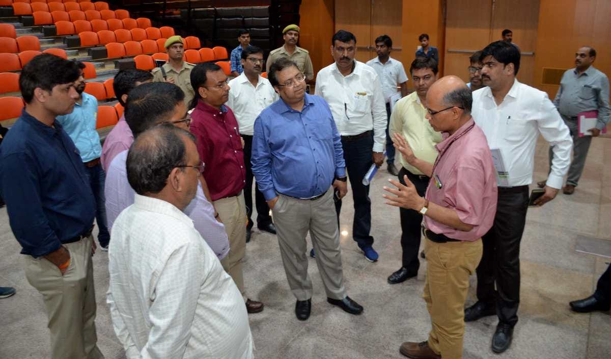 Statue will give religious and historical messages in pravasi bharatiya sammelan