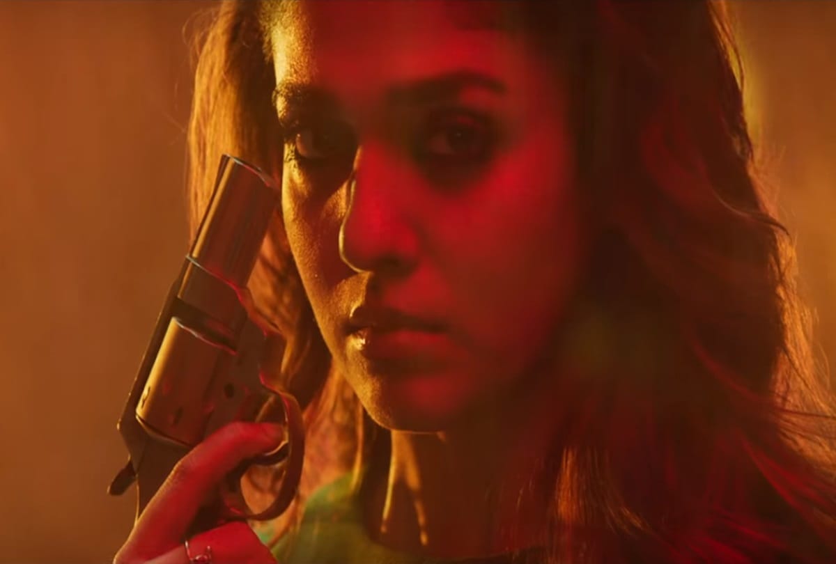 Karan Johar loves Nayanthara Gun In Kadhal