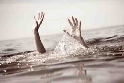 Three teenagers drowned while bathing in the Ganga