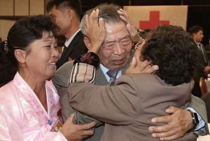 Reunion of Korean families between happiness and tears after six decades of war