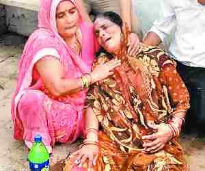 Protest against Murder of E rickshaw driver