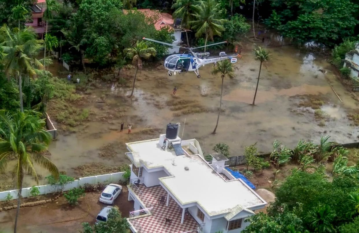 Kerala flood: Pilot sense of self-defense saved many lives he shares his experience