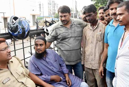 six drowned while bathing in the Ganga