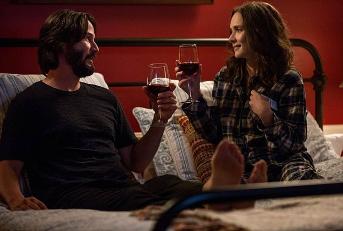 Winona Ryder revealed she actually got married with co-star Keanu at Dracula set in 1992