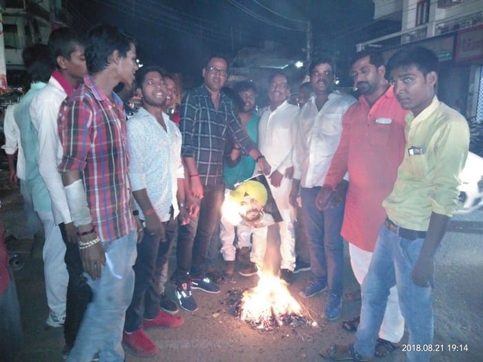 burnt idol of navjot siddhoo