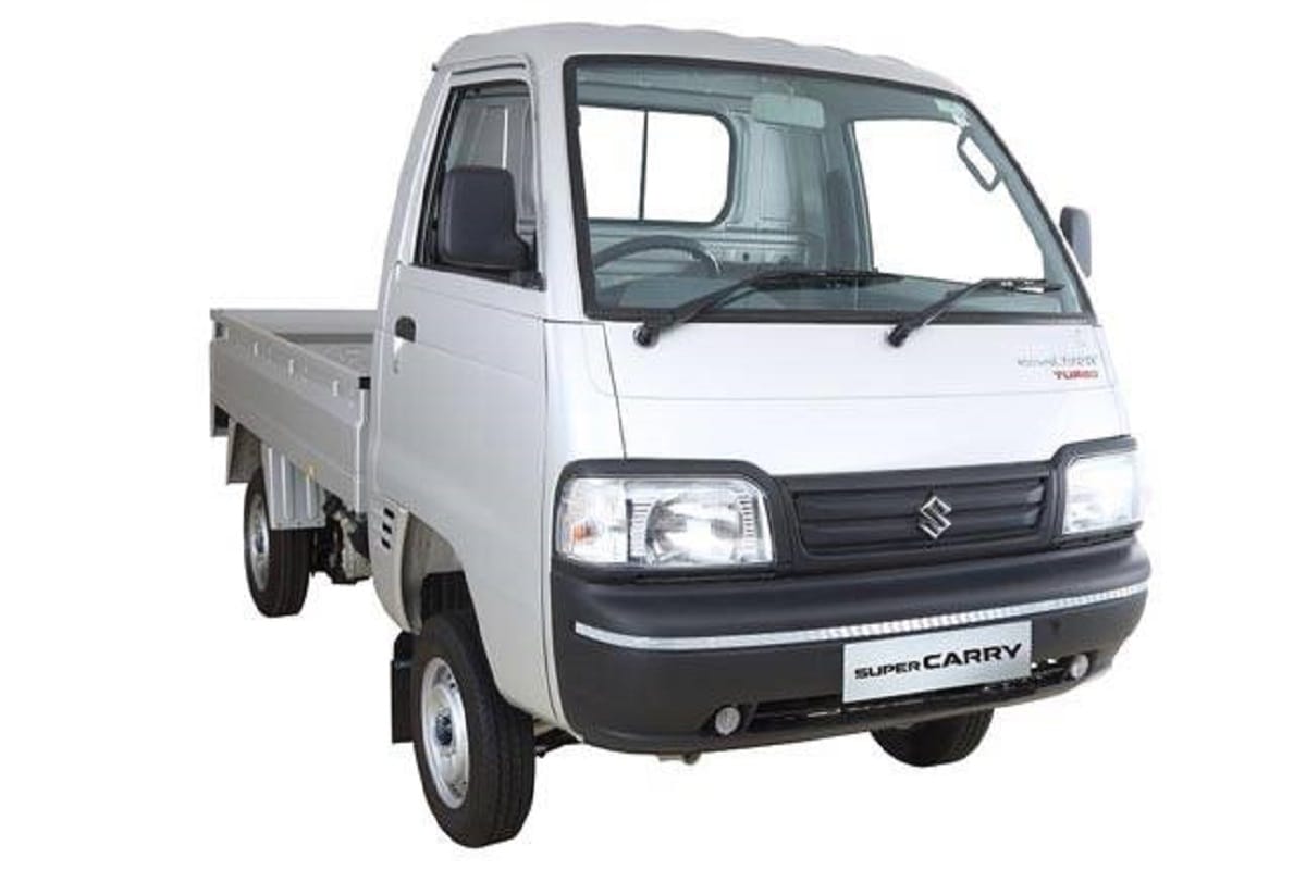 new vehicle registrtion fall in feb vehicle registrations february 2021 passenger vehicle sales data commercial vehicle sales figures india federation of automobile dealers association of india (fada)