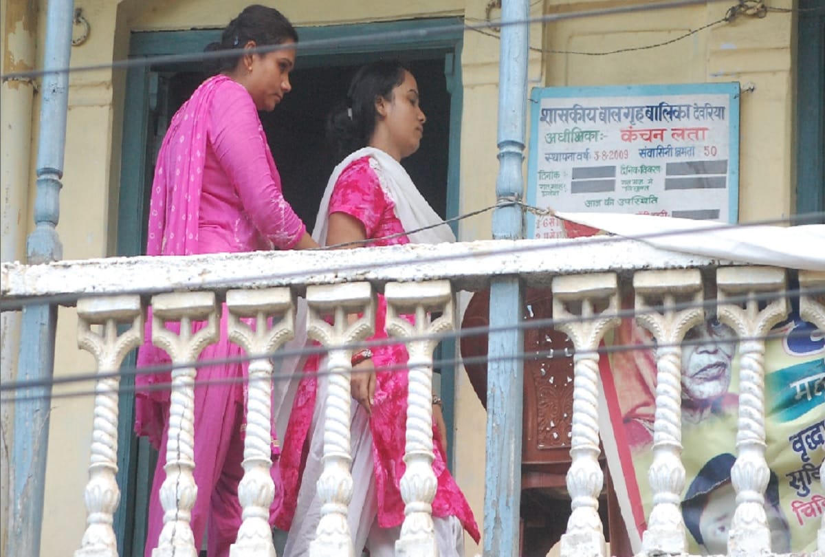 deoria shelter home case SIT team investigated in office