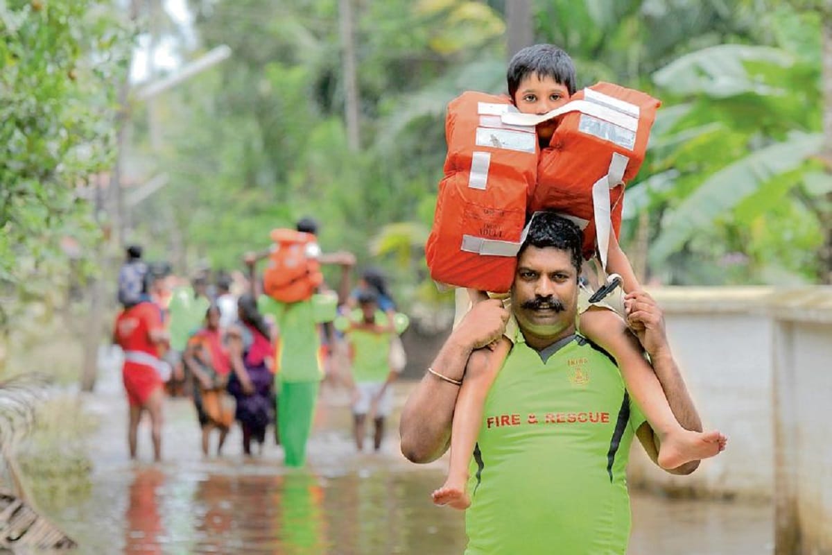 Engineering Student Vinit Nandan Told Live Story of Kerala Flood 2018