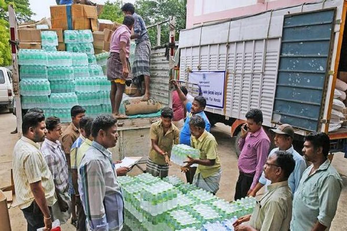 Kerala floods: Trying to get rid of the lives of ruined by rain