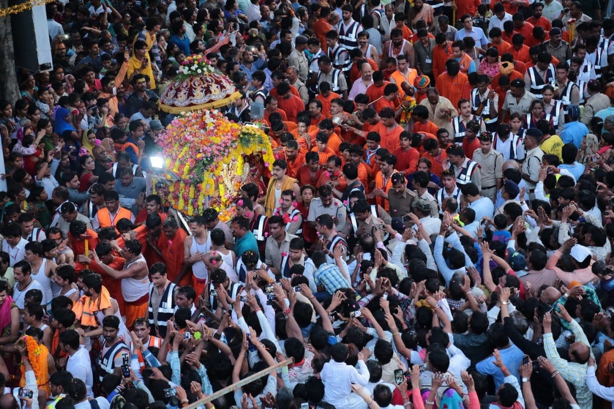 Mahakaleshwar Jyotirlinga Ujjain shahi sawari 2019 Today in Sawan, See Photos