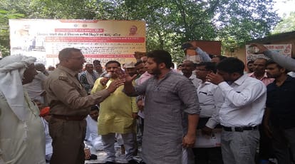 Daughter did not get justice in the area of BJP legislator Sangeet Som, situation is serious