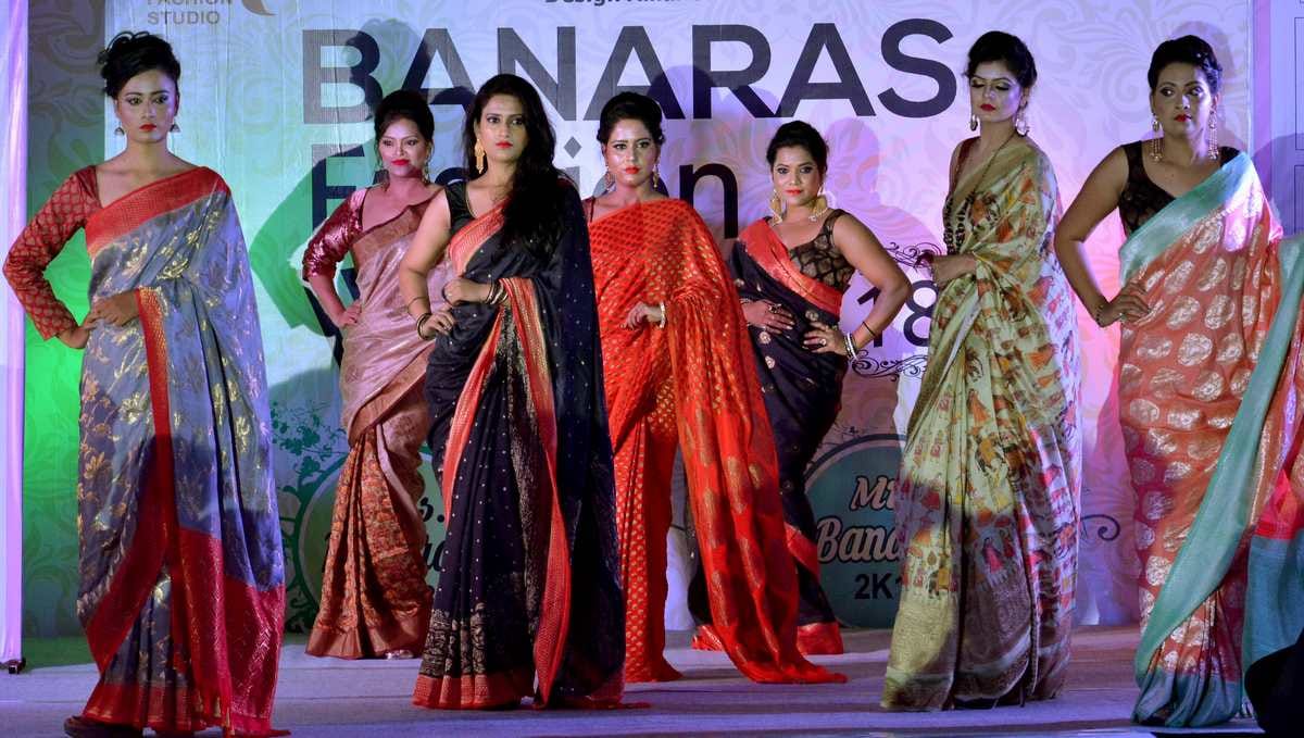 Miss and mrs banaras competition final in varanasi