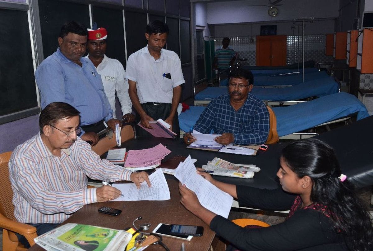health department team raids on hospitals in agra