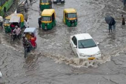 Heavy rain in Madhya Pradesh, alert in 21 districts