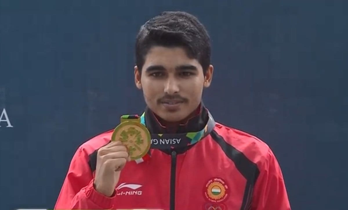 Saurabh Chaudhary wins gold in 10 meter air pistol
