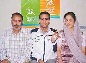 Asian Games 2018, Shooter Sanjeev Rajput Success Story