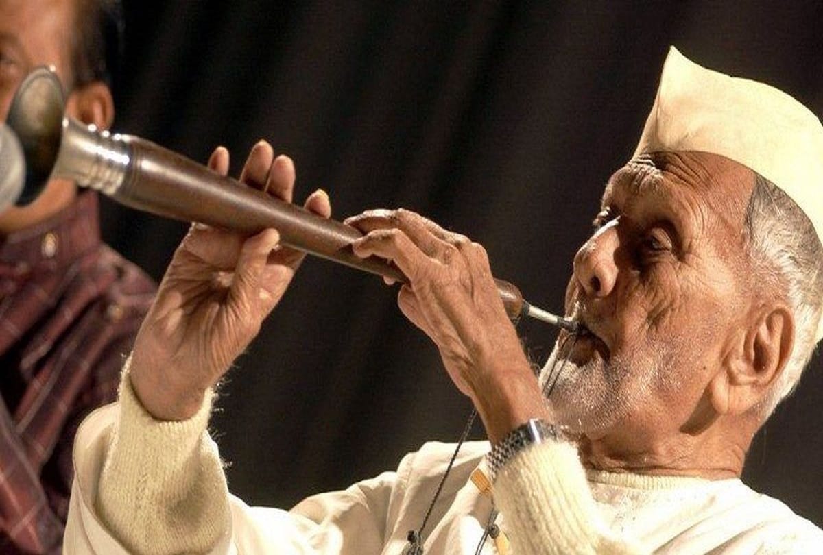 Ustad Bismillah khan remembered on his death anniversary in varanasi