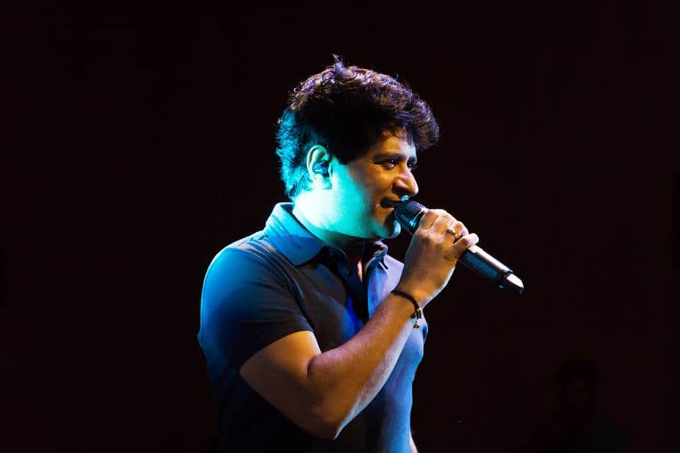 Bollywood Singer KK Passes Away, Fans are paying tribute to their favorite singer on social media