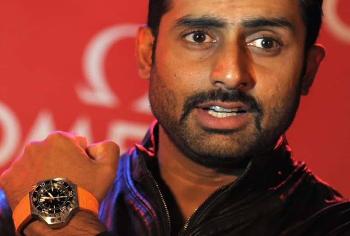 abhishek bachchan shows their talent in digital world