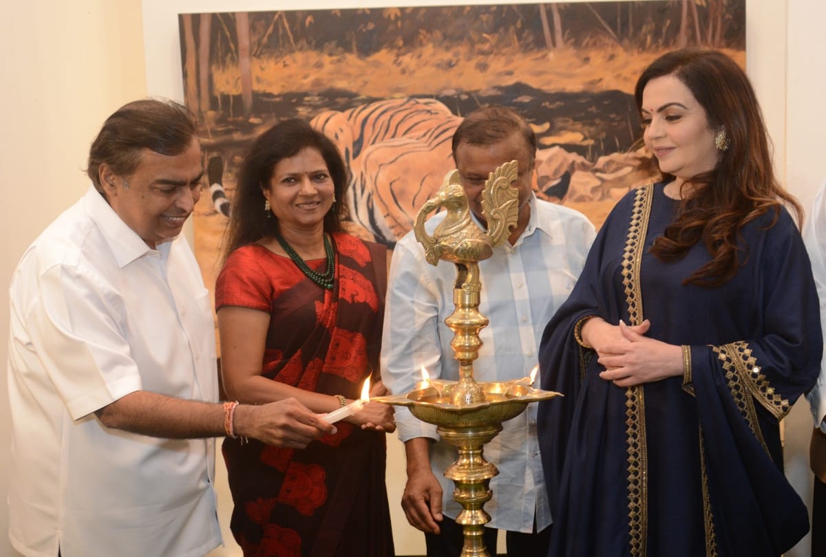 Mukesh and Nita Ambani inaugrate A Tale Untold by Sushma Jain at Jehangir Art Gallery