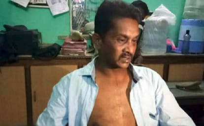 Andhra Pradesh: school teacher beaten up, stripped and paraded by mob for harassing student