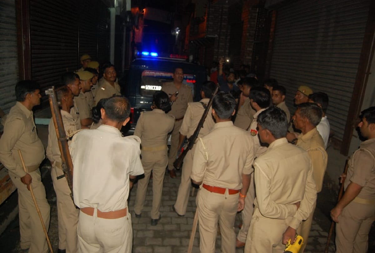 clash between two community in Bijnor