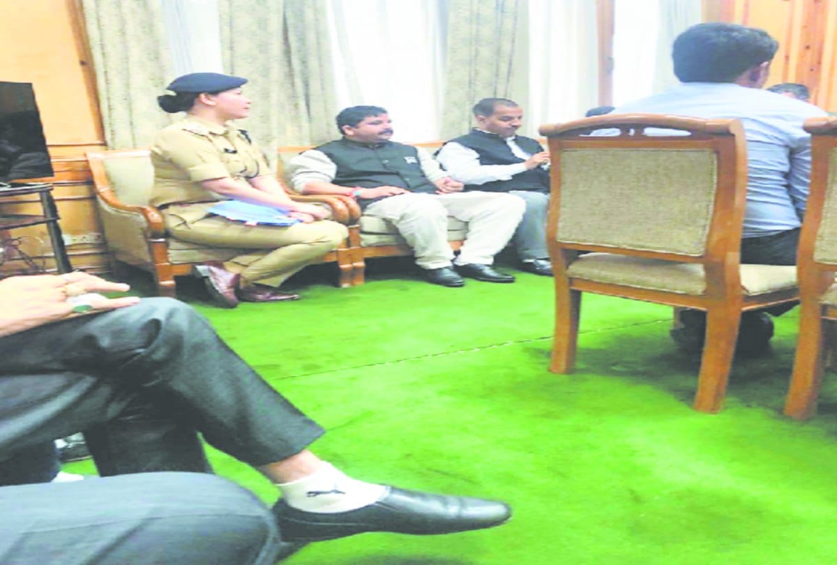 himachal vidhansabha Deputy speaker withdrew contempt notice