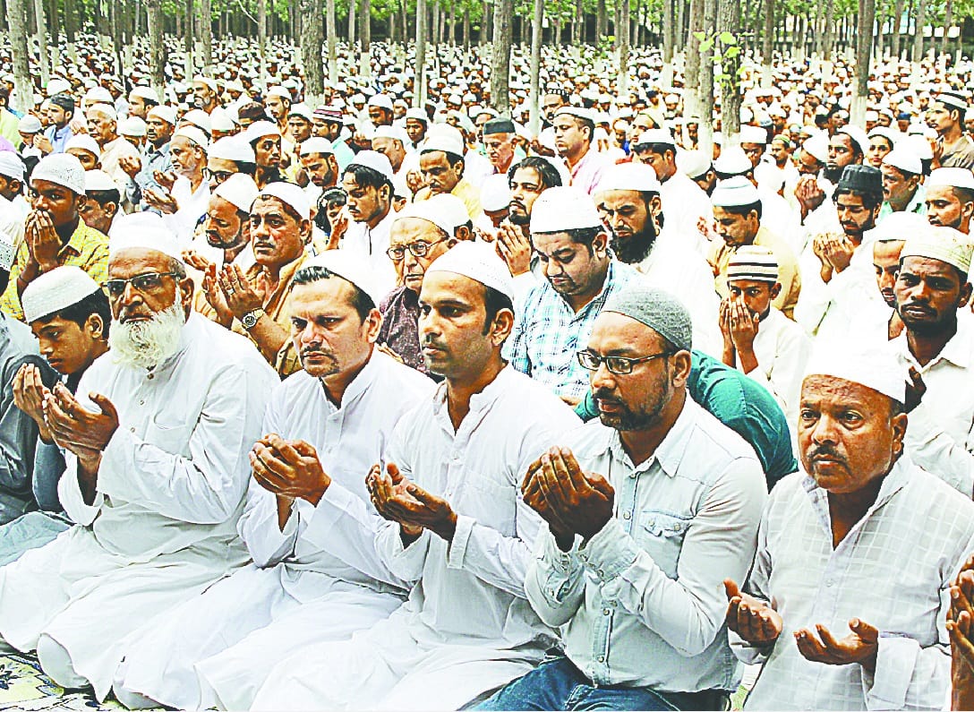 Eid-ul-Azha's prayer to pay with adidat